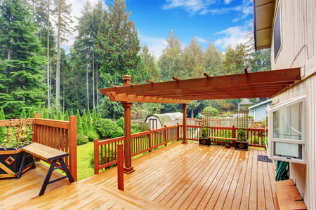 Transform Your Deck: The Benefits of Professional Deck Washing Thumbnail